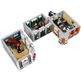 LEGO® CREATOR EXPERT ASSEMBLY SQUARE - 10255