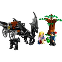 HARRY POTTER™ HOGWARTS™ CARRIAGE & THESTRALS - 76400