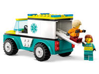 CITY EMERGENCY AMBULANCE AND SNOWBOARDER - 60403