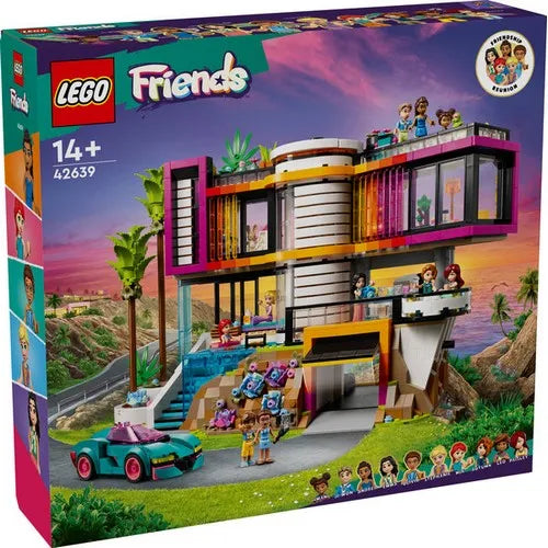 FRIENDS ANDREA'S MODERN MANSION - 42639