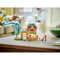 FRIENDS PET ACCESSORIES SHOP - 42650