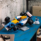LEGO® ICONS WILLIAMS RACING FWB14B & NIGEL MANSELL - 10353