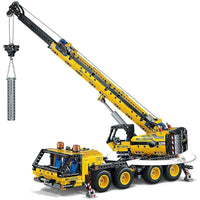 TECHNIC MOBILE CRANE - 42108